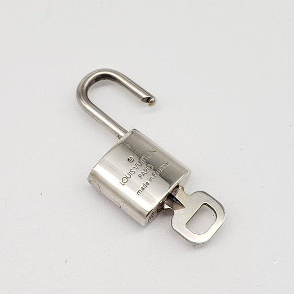 Authentic Louis Vuitton 1 Lock and 1 Key Silver Color - Picture 4 of 6